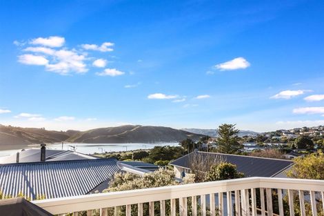 Photo of property in 6 Langwell Place, Papakowhai, Porirua, 5024