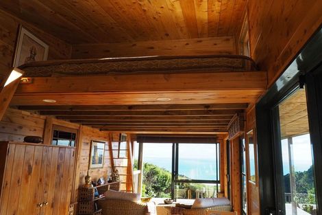 Photo of property in 134 Lone Kauri Road, Karekare, New Lynn, 0772