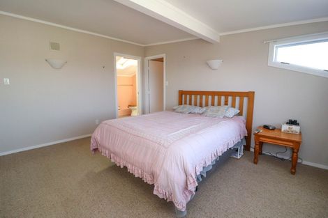 Photo of property in 124 Wilson Street, Thames, 3500