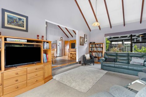 Photo of property in 10a Tararua Street, Masterton, 5810