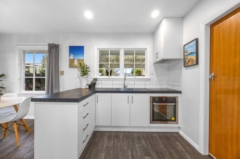 Photo of property in 281 Avonhead Road, Avonhead, Christchurch, 8042