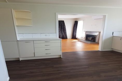 Photo of property in 20 Chippendale Crescent, Birkdale, Auckland, 0626