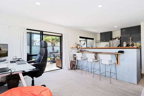 Photo of property in 5b Campbell Road, Mount Maunganui, 3116