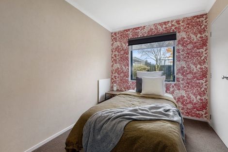 Photo of property in 28 Carroll Place, Owhata, Rotorua, 3010