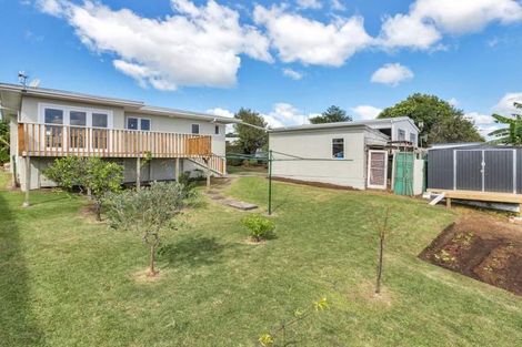 Photo of property in 3 Goodwin Place, Pinehaven, Upper Hutt, 5019