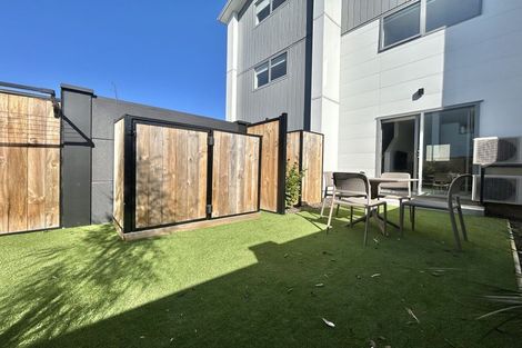 Photo of property in 27 Tensing Place, Sockburn, Christchurch, 8042