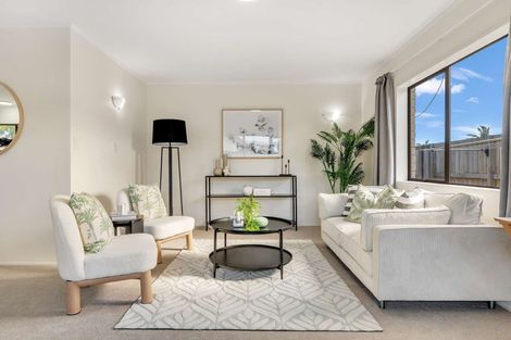 Photo of property in 2/83 Gloucester Road, Mount Maunganui, 3116