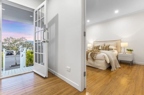 Photo of property in 2/27 Calliope Road, Devonport, Auckland, 0624