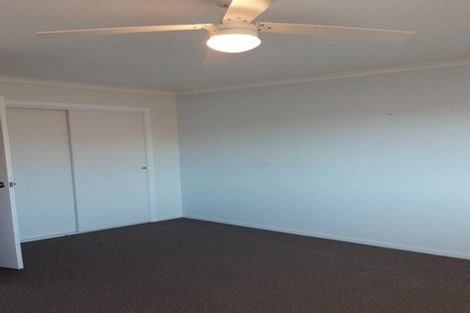 Photo of property in 23/64 Kawaha Point Road, Kawaha Point, Rotorua, 3010