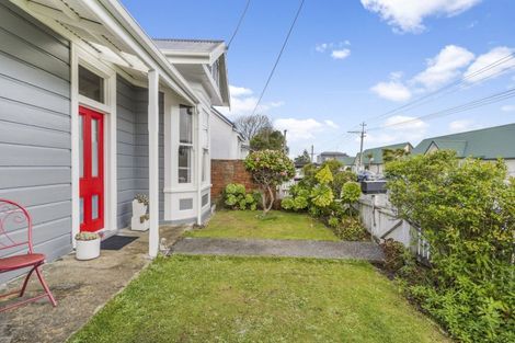 Photo of property in 44 Eastbourne Street, Caversham, Dunedin, 9012
