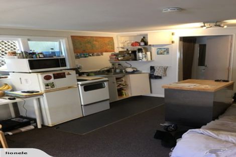 Photo of property in 152 Hanson Street, Newtown, Wellington, 6021