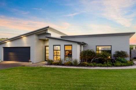 Photo of property in 182 Mangatawhiri Road, Omaha, Warkworth, 0986