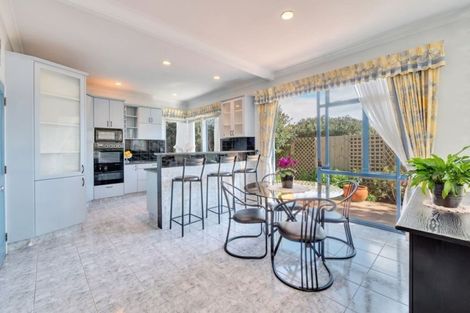 Photo of property in 33a Youngs Road, Papakura, 2110