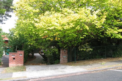 Photo of property in 32 Belmont Terrace, Milford, Auckland, 0620