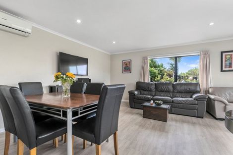 Photo of property in 4 Orion Drive, Welcome Bay, Tauranga, 3112
