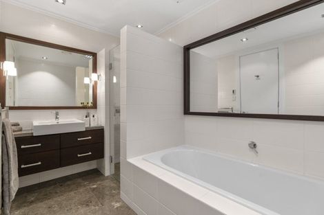 Photo of property in 2d/9 Saint Georges Bay Road, Parnell, Auckland, 1052