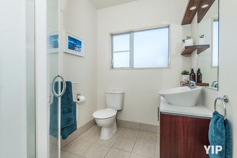 Photo of property in Monterey Apartments, 5/232 Middleton Road, Glenside, Wellington, 6037