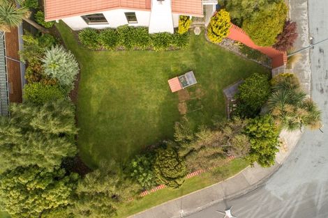 Photo of property in 2 Falcon Street, Newfield, Invercargill, 9812