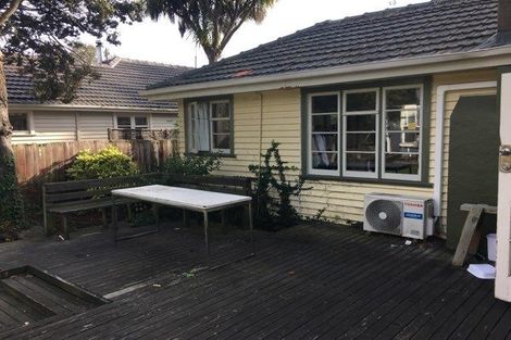 Photo of property in 43 Kirkwood Avenue, Upper Riccarton, Christchurch, 8041