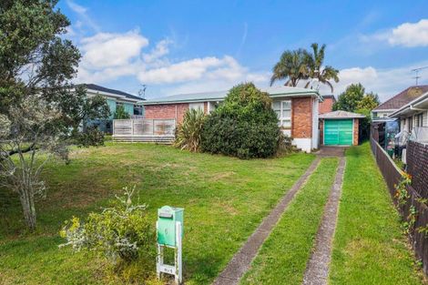 Photo of property in 6 Blair Avenue, Pukekohe, 2120