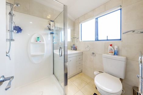 Photo of property in 9 Goh Place, Manurewa, Auckland, 2105