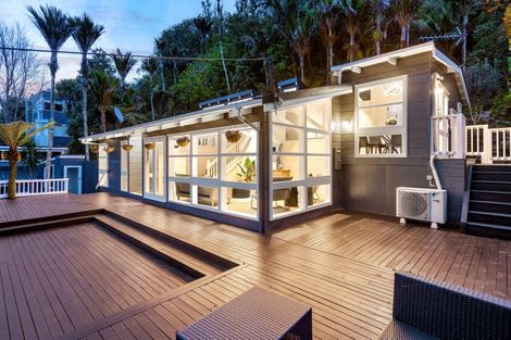 Photo of property in 157 Woodlands Park Road, Titirangi, Auckland, 0604