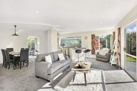 Photo of property in 12 Beauford Place, Parklands, Christchurch, 8083
