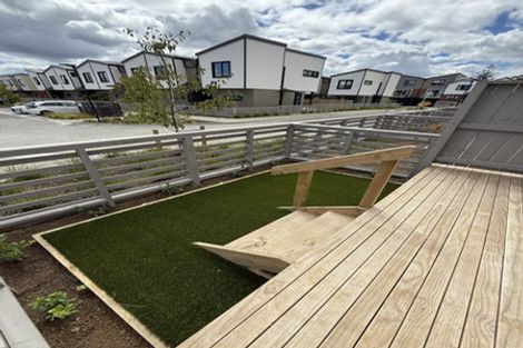 Photo of property in 112 Te Puketoka Lane, Mangere, Auckland, 2022