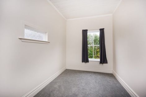 Photo of property in 8 Rolleston Street, Hokowhitu, Palmerston North, 4410