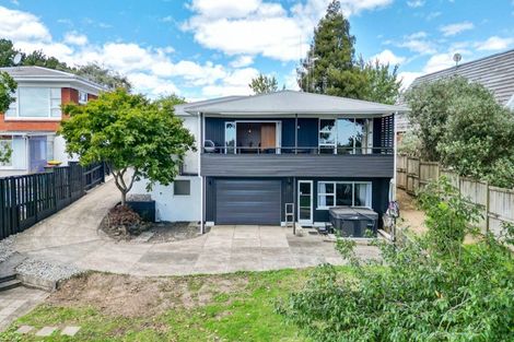 Photo of property in 43 Hillcrest Road, Hillcrest, Hamilton, 3216