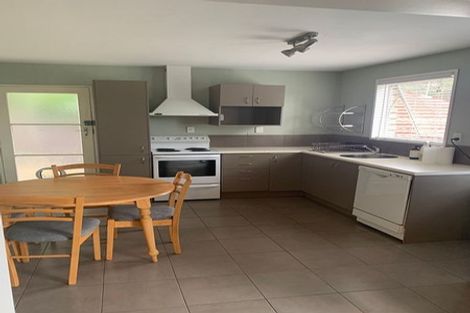 Photo of property in 1/6 Timbertop Lane, Saint Martins, Christchurch, 8022