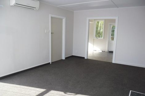 Photo of property in 1028 Hood Street, Mayfair, Hastings, 4122