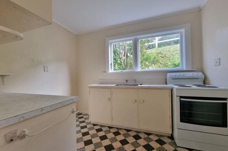 Photo of property in 82a Homebush Road, Khandallah, Wellington, 6035