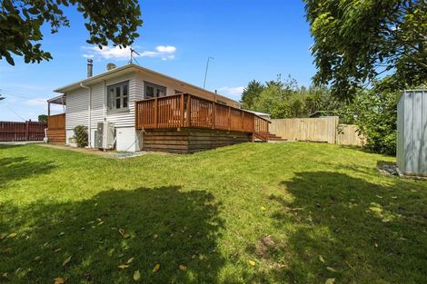 Photo of property in 6 Woodside Road, Massey, Auckland, 0614