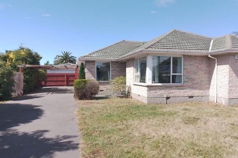 Photo of property in 24 Digby Place, Bromley, Christchurch, 8062