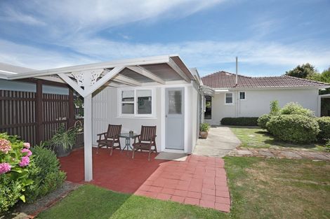 Photo of property in 121 East Street, Feilding, 4702