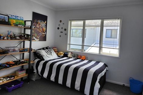 Photo of property in 26 Wawatai Drive, Karaka, Papakura, 2113