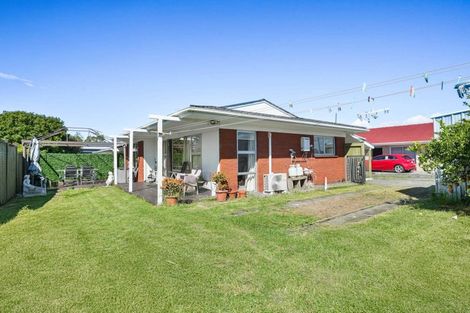 Photo of property in 1/162 Pigeon Mountain Road, Half Moon Bay, Auckland, 2012