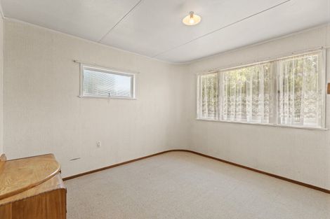 Photo of property in 49 Punga Street, Tangimoana, 4822