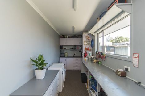 Photo of property in 14 Richard Pearse Drive, Temuka, 7920