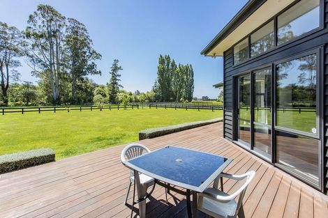 Photo of property in 33 Langes Road, Marshland, Christchurch, 8051