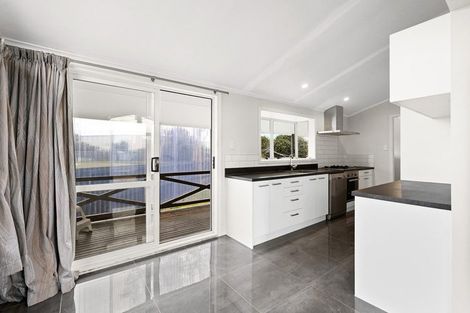 Photo of property in 28 Filmer Place, Melville, Hamilton, 3206