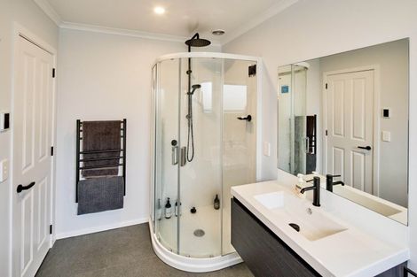 Photo of property in 50 Te Ara O Roimata, Wainuiomata, Lower Hutt, 5014