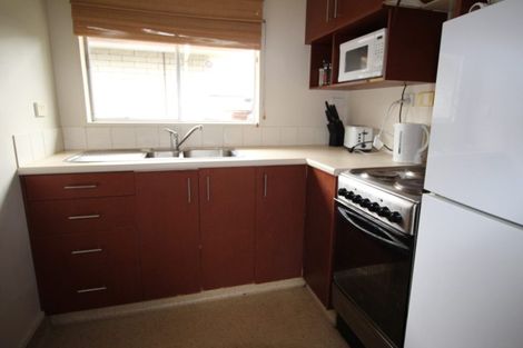 Photo of property in 5 South Street, West End, Palmerston North, 4410