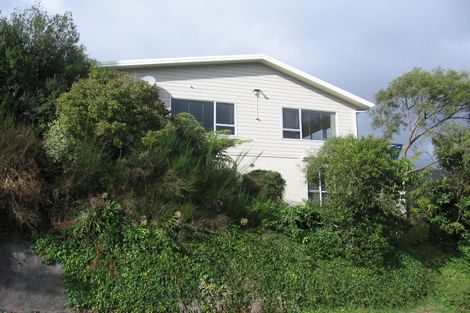 Photo of property in 26 Summit Road, Fairfield, Lower Hutt, 5011