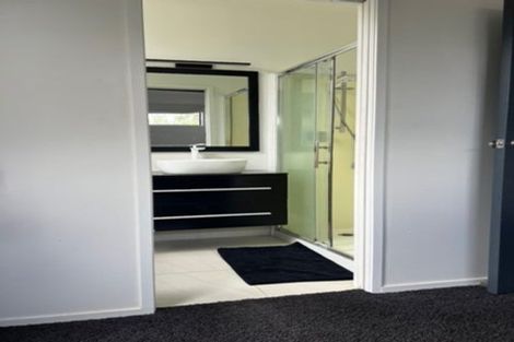 Photo of property in 55 Marellen Drive, Red Beach, 0932