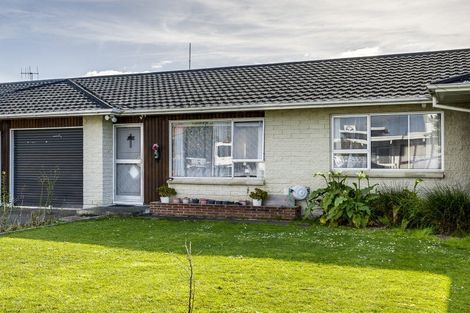 Photo of property in 2/100 Renata Street, Frimley, Hastings, 4120