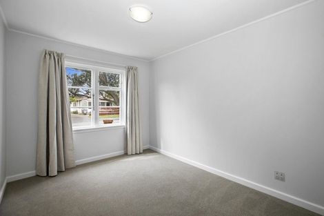 Photo of property in 36 Inglis Street, Seatoun, Wellington, 6022