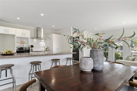 Photo of property in 263 Lakes Boulevard, Pyes Pa, Tauranga, 3112