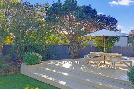 Photo of property in 13 Harker Street, Waipawa, 4210